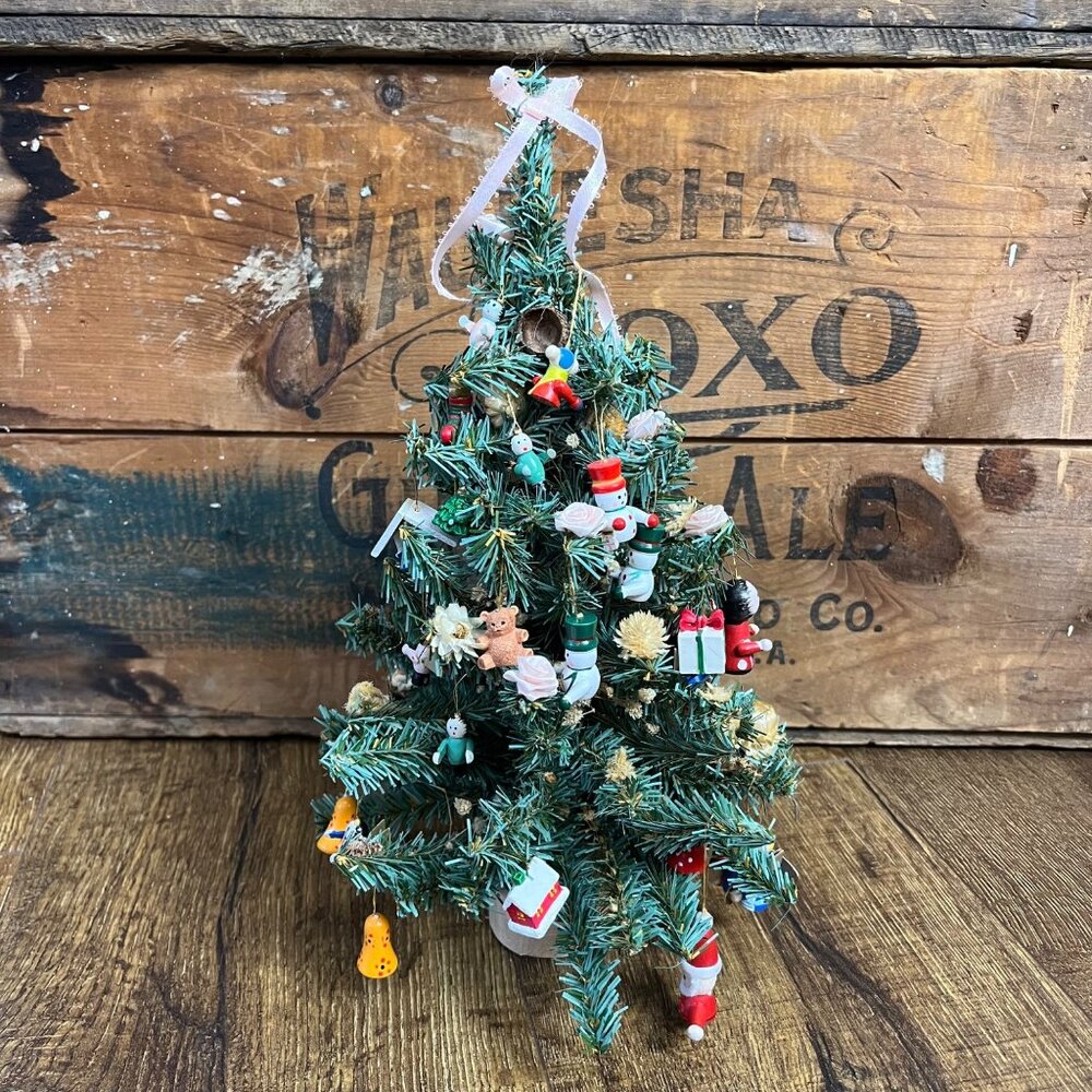 Table-Top Christmas Tree Tiny Wood Ornaments Pink Roses Vintage